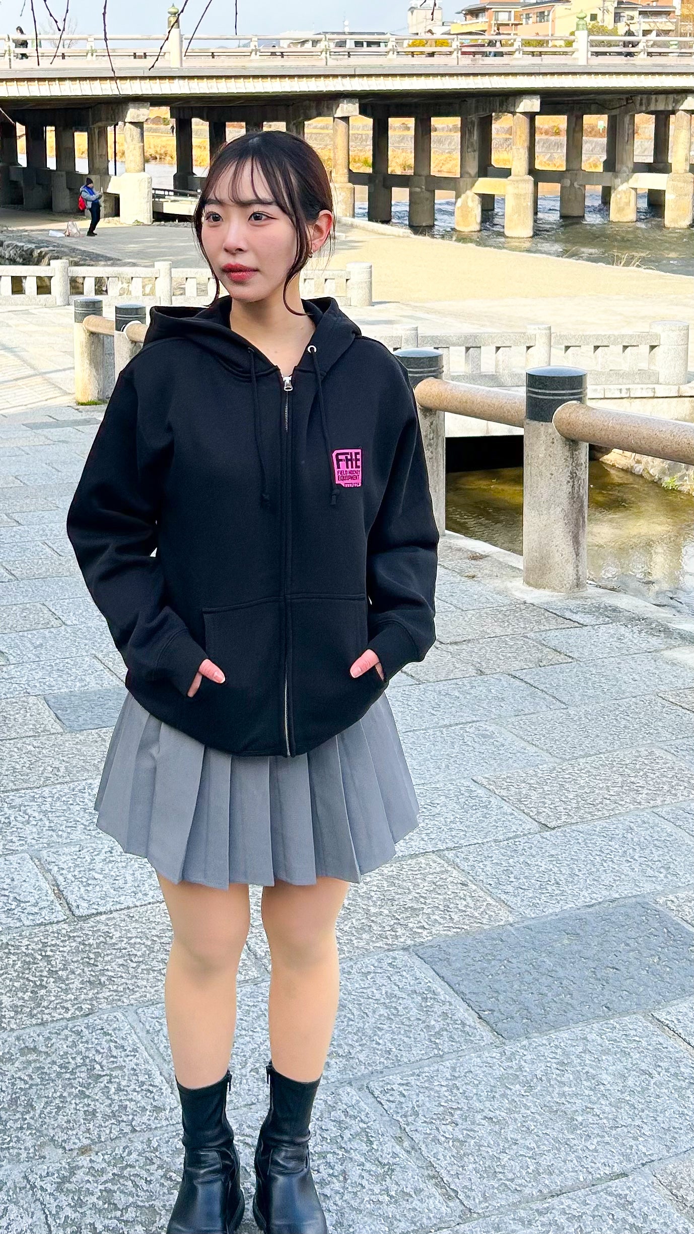 F-H-E ジップパーカー グレー/ブラック