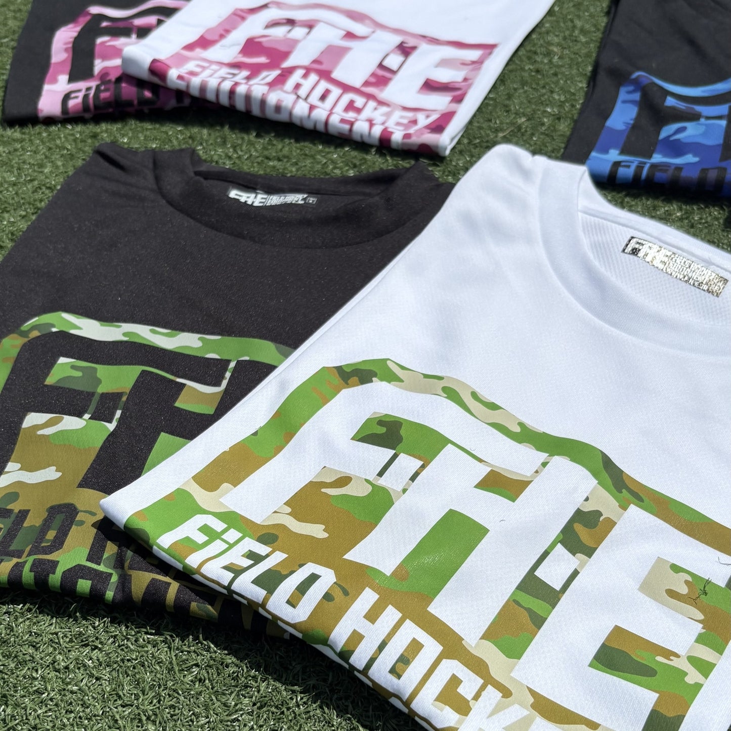 F-H-E カモフラ柄Tシャツ